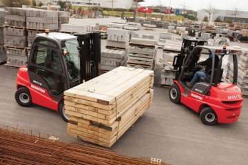 Chariot élévateur 2T gaz MANITOU MI 20 G