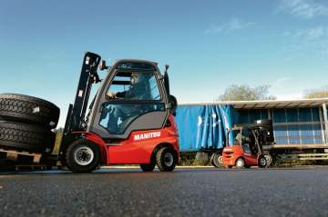Chariot élévateur 2T5 diesel MANITOU MI 25 D Chariot élévateur 2T5 diesel MANITOU MI 25 D