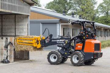 Chargeuse articulée KUBOTA RT220-2